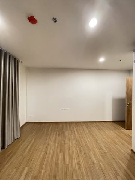 The Line Vibe, Bangkok, Jom Phon, Chatuchak, Bangkok, 2 Bedrooms, 66 sqm, Condo For Sale, by พเนตร มหามิตรานนท์, 500333839 - DDproperty.com