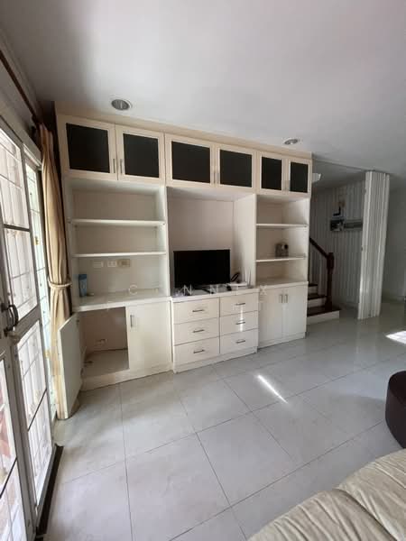 Perfect Park Kheha Romklao 64, Bangkok, Soi Kheha Rom Klao 64, Khlong Song Ton Nun, Lat Krabang, Bangkok, 3 Bedrooms, 200 sqm, Townhouse For Rent, by Connex Property, 500333841 - DDproperty.com