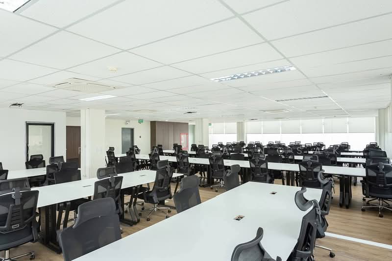 Fully furnished office For Rent at Muang Tong, Nonthaburi, Bang Phut, Pak Kret, Nonthaburi, , 300 sqm, Office Space For Rent, by Suphanan Saengsak, 500333862 - DDproperty.com