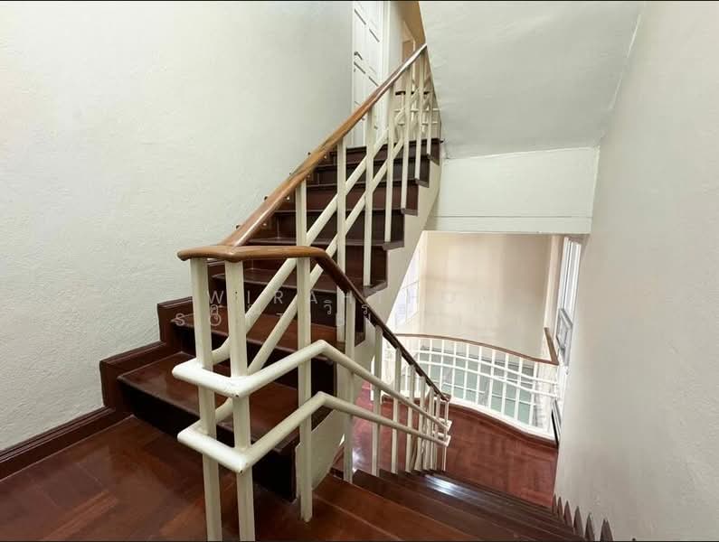 ขาย Townhouse 4 ชั้น 31.5 ตรว. หมู่บ้าน วราธร วิลล์ ซอยพัฒนากร 44, Bangkok, Phatthanakan, Suan Luang, Bangkok, 5 Bedrooms, 126 sqm, Townhouse For Sale, by คุณ วิรธรณ์, 500333872 - DDproperty.com
