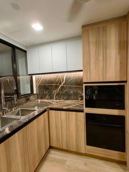 Somkid Gardens, Bangkok, Ploenchit, Lumphini, Pathum Wan, Bangkok, 3 Bedrooms, 251 sqm, Condo For Rent, by Jomchanok Aswavibul, 500333898 - DDproperty.com
