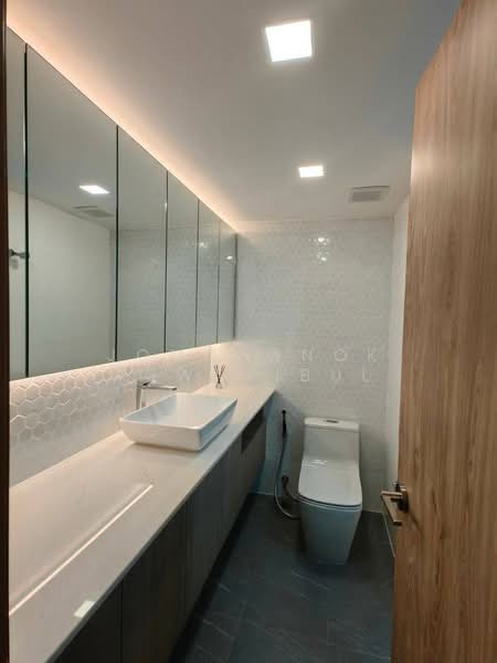 Somkid Gardens, Bangkok, Ploenchit, Lumphini, Pathum Wan, Bangkok, 3 Bedrooms, 251 sqm, Condo For Rent, by Jomchanok Aswavibul, 500333898 - DDproperty.com
