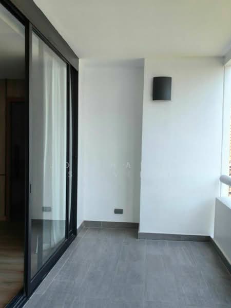 Somkid Gardens, Bangkok, Ploenchit, Lumphini, Pathum Wan, Bangkok, 3 Bedrooms, 251 sqm, Condo For Rent, by Jomchanok Aswavibul, 500333898 - DDproperty.com