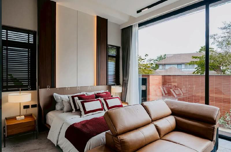 บ้าน Modern Luxury ดีไซน์โดดเด่นด้วยการผสมผสานวัสดุระดับพรีเมียม ทั้งเหล็ก ไม้ กระจก และหินลวดลายเฉพ, Chiang Mai, San Phak Wan, Hang Dong, Chiang Mai, 5 Bedrooms, 946 sqm, Single Detached House For Sale, by Sirinrat Maneerat, 500333900 - DDproperty.com