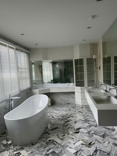 Office for Rent, Thonglor, 900 sq.m, Bangkok, Khlong Tan Nua, Watthana, Bangkok, , 900 sqm, Office Space For Rent, by Tida phanthonglarptawee, 500333926 - DDproperty.com