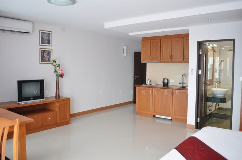 Jada Beach Condo, Chon Buri (Pattaya), 9 เทพประสิทธิ์, Nong Pru, Bang Lamung (Pattaya), Chon Buri (Pattaya), Studio, 46 sqm, Condo For Sale, by Vanitta Tansakul, 500333942 - DDproperty.com