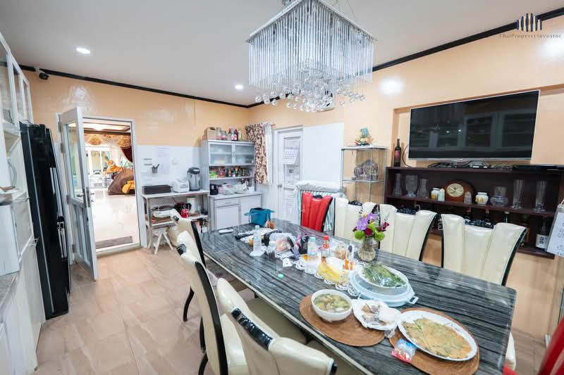 Laddarom Ratchapruek Rattanathibet 2, Nonthaburi, 99 Moo 1 Om Kret, Om Kret, Pak Kret, Nonthaburi, 4 Bedrooms, 550 sqm, Single Detached House For Sale, by คุณจี, 500333954 - DDproperty.com