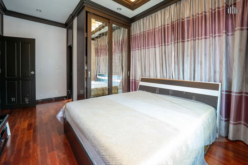 Laddarom Ratchapruek Rattanathibet 2, Nonthaburi, 99 Moo 1 Om Kret, Om Kret, Pak Kret, Nonthaburi, 4 Bedrooms, 550 sqm, Single Detached House For Sale, by คุณจี, 500333954 - DDproperty.com