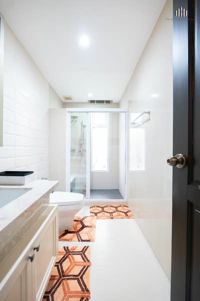 Laddarom Ratchapruek Rattanathibet 2, Nonthaburi, 99 Moo 1 Om Kret, Om Kret, Pak Kret, Nonthaburi, 4 Bedrooms, 550 sqm, Single Detached House For Sale, by คุณจี, 500333954 - DDproperty.com