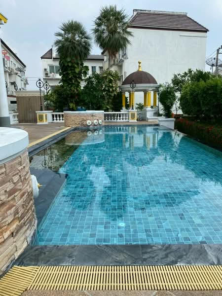 Baan Klang Muang Swiss Town Kaset-Nawamin : บ้านกลางเมือง สวิสทาวน์ เกษตร-นวมินทร์, กรุงเทพ, ซอยหมู่บ้านกลางเมือง, จรเข้บัว, ลาดพร้าว, กรุงเทพ, 200 ตร.ม., ทาวน์เฮ้าส์ ให้เช่า, โดย Forty-Six Real Estate Group, 500333962 - DDproperty.com