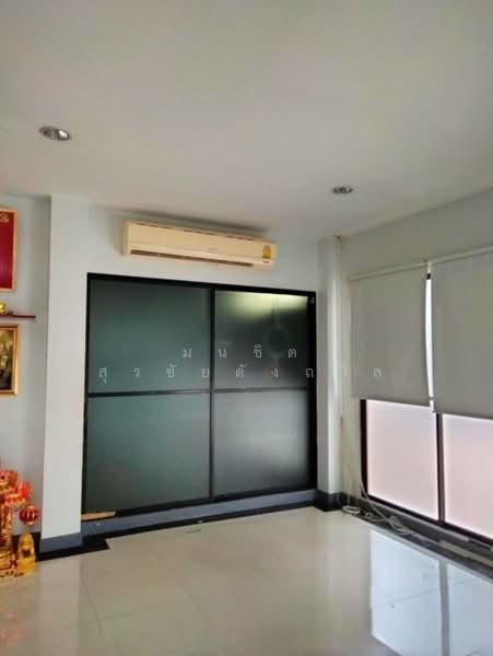 Baan Klang Krung Office Park Ladprao 71, Bangkok, ซอยลาดพร้าว 71 Nak Niwas Road, Lat Phrao, Bangkok, 4 Bedrooms, 400 sqm, Townhouse For Rent, by Monchit Surachaidunthavin, 500333966 - DDproperty.com
