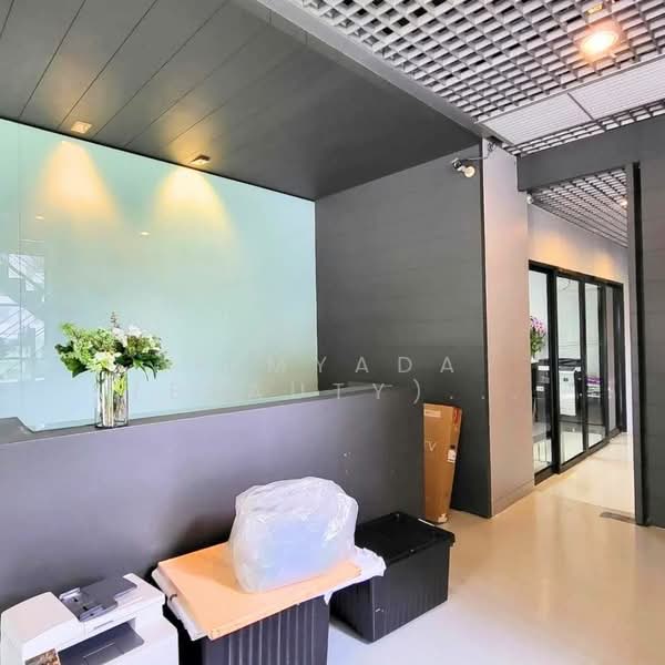 PRIVATE CORPORATE COMPOUND LADPRAO 93 | BANGKOK, Bangkok, ลาดพร้าว 93, Khlong Chan, Bang Kapi, Bangkok, , 2,000 sqm, Office Space For Sale, by Pimyada (Beauty) Apipong, 500333969 - DDproperty.com