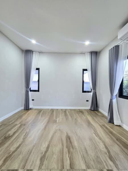 บางละมุง, Chon Buri (Pattaya), Bang Lamung, Bang Lamung (Pattaya), Chon Buri (Pattaya), 3 Bedrooms, 230 sqm, Villa For Sale, by A LIST ELITE SELECTED, 500333974 - DDproperty.com