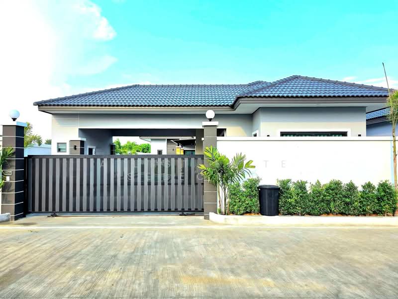 ห้วยใหญ่, Chon Buri (Pattaya), Huai Yai, Bang Lamung (Pattaya), Chon Buri (Pattaya), 3 Bedrooms, 355 sqm, Villa For Sale, by A LIST ELITE SELECTED, 500333976 - DDproperty.com