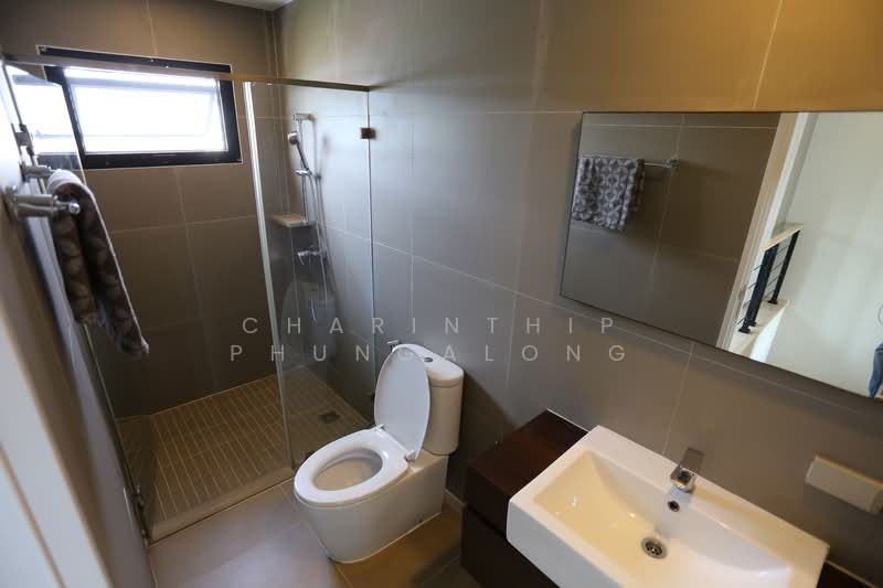 Arden Phatthanakan, Bangkok, Phatthanakan 20, Phatthanakan Road, Suan Luang, Bangkok, 3 Bedrooms, 185 sqm, Townhouse For Rent, by Charinthip Phungalong, 500333984 - DDproperty.com