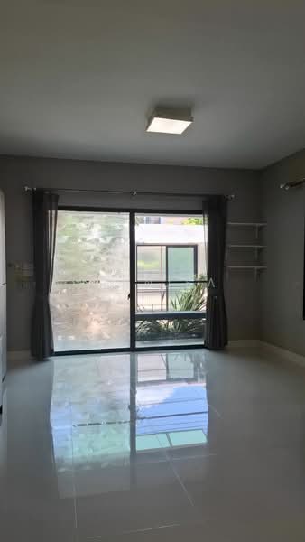 Mantana Bangna Km.7, Samut Prakan, 68 Bangna-Trad Road, Bang Kaeo, Bang Plee, Samut Prakan, 4 Bedrooms, 200 sqm, Single Detached House For Sale, by Pranisa Jirathongpoon, 500333989 - DDproperty.com