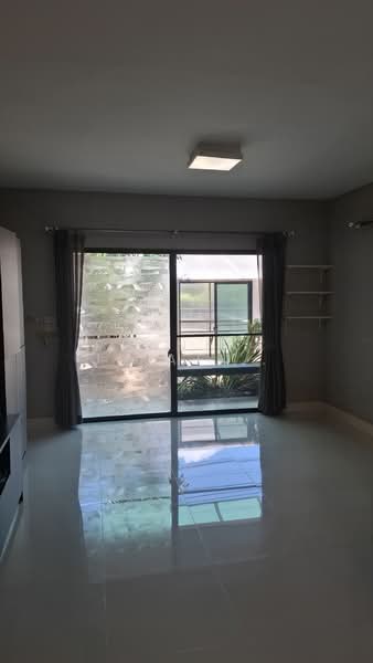 Mantana Bangna Km.7, Samut Prakan, 68 Bangna-Trad Road, Bang Kaeo, Bang Plee, Samut Prakan, 4 Bedrooms, 200 sqm, Single Detached House For Sale, by Pranisa Jirathongpoon, 500333989 - DDproperty.com