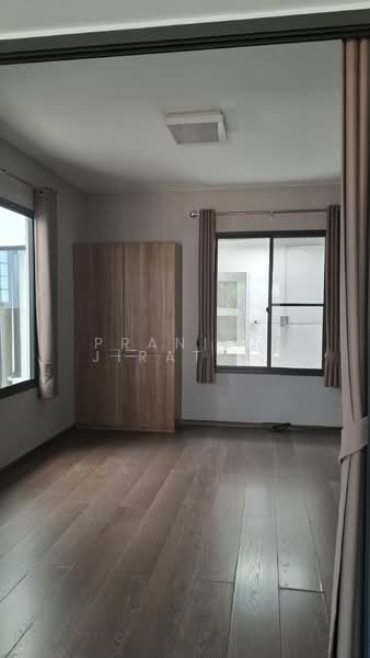 Mantana Bangna Km.7, Samut Prakan, 68 Bangna-Trad Road, Bang Kaeo, Bang Plee, Samut Prakan, 4 Bedrooms, 200 sqm, Single Detached House For Sale, by Pranisa Jirathongpoon, 500333989 - DDproperty.com