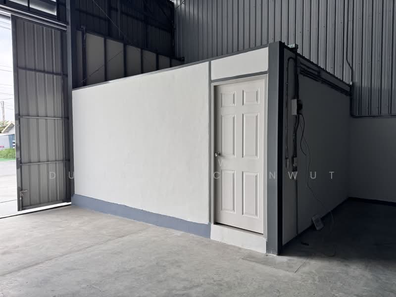 Warehouse and office space for rent, 300 sq.m, Bang Chalong, Bang Phli, Samut Prakan (Code: JKP375), Samut Prakan, Bang Chalong, Bang Plee, Samut Prakan, , 300 sqm, Warehouse/Factory For Rent, by Pannawit Dullayawichenwut, 500333992 - DDproperty.com