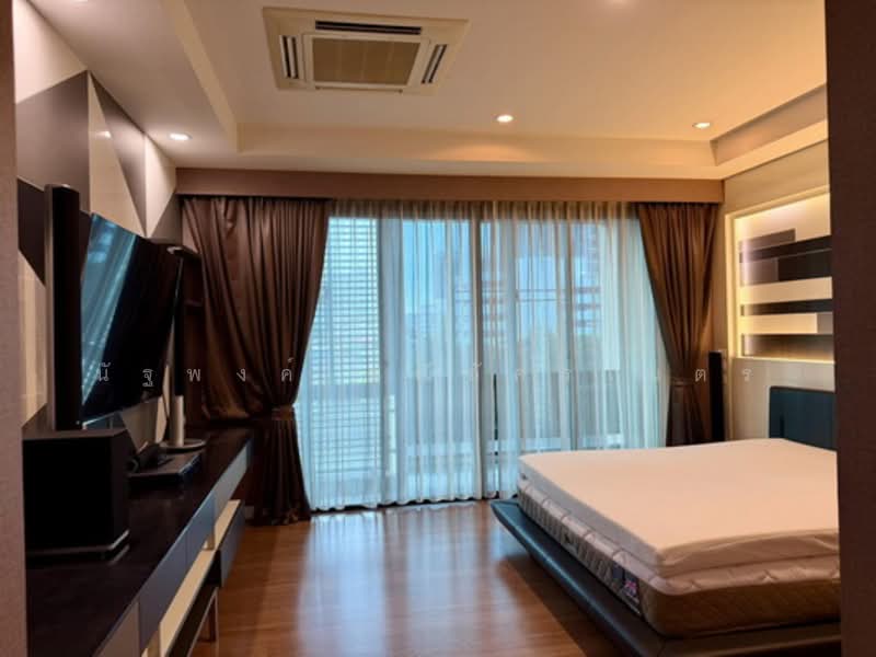 Bless Town Sukhumvit 50, Bangkok, Sukhumvit 50 Road, Phra Kanong, Khlong Toei, Bangkok, 3 Bedrooms, 250 sqm, Townhouse For Rent, by นัฐพงค์ มณีอัครเนตร, 500333993 - DDproperty.com
