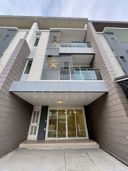 Town Avenue Srinagarindra : ทาวน์ อเวนิว ศรีนครินทร์, กรุงเทพ, ซอยอ่อนนุช 68, สวนหลวง, กรุงเทพ, 195 ตร.ม., ทาวน์เฮ้าส์ ขาย, โดย Nantapat Warakdee, 500334030 - DDproperty.com