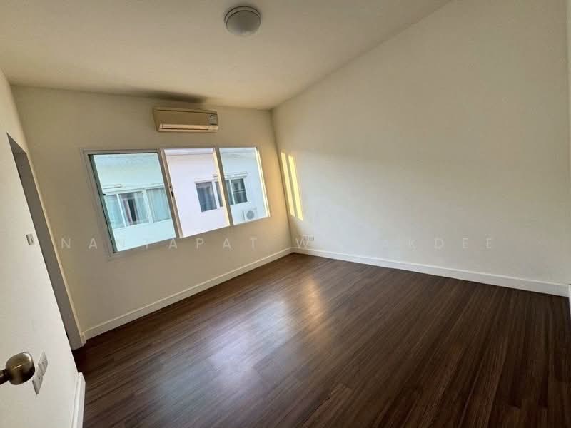 Town Avenue Srinagarindra, Bangkok, Soi On Nut 68, Suan Luang, Bangkok, 3 Bedrooms, 195 sqm, Townhouse For Sale, by Nantapat Warakdee, 500334030 - DDproperty.com