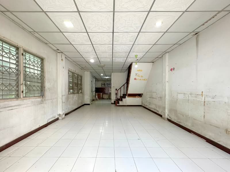 ทาวน์เฮาส์ ซอยลาดปลาเค้า72 : Lat Plakhao 72, Bangkok, Anusaowari, Bang Khen, Bangkok, 2 Bedrooms, 120 sqm, Townhouse For Sale, by Punpapa Rassamee, 500334047 - DDproperty.com