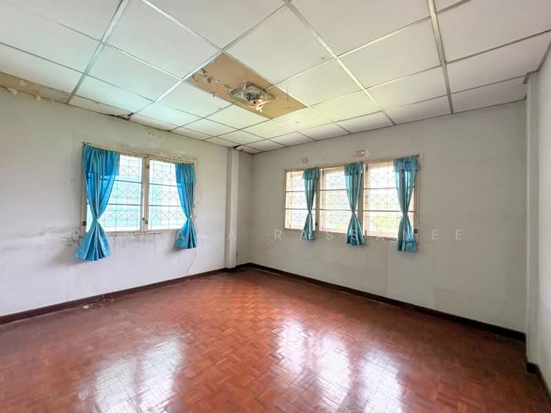 ทาวน์เฮาส์ ซอยลาดปลาเค้า72 : Lat Plakhao 72, Bangkok, Anusaowari, Bang Khen, Bangkok, 2 Bedrooms, 120 sqm, Townhouse For Sale, by Punpapa Rassamee, 500334047 - DDproperty.com