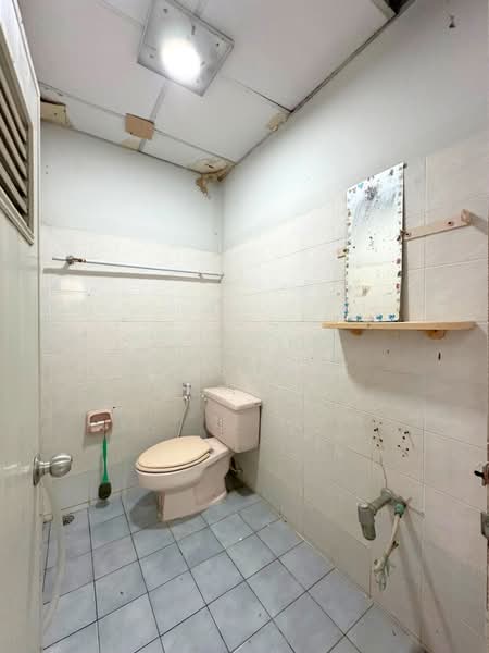 ทาวน์เฮาส์ ซอยลาดปลาเค้า72 : Lat Plakhao 72, Bangkok, Anusaowari, Bang Khen, Bangkok, 2 Bedrooms, 120 sqm, Townhouse For Sale, by Punpapa Rassamee, 500334047 - DDproperty.com