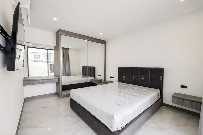 Pool Villa East Pattaya Chak Nok Quiet Luxury Living, Chon Buri (Pattaya), Bang Lamung, Bang Lamung (Pattaya), Chon Buri (Pattaya), 3 Bedrooms, 243 sqm, Villa For Sale, by PLC Real Estate, 500334060 - DDproperty.com