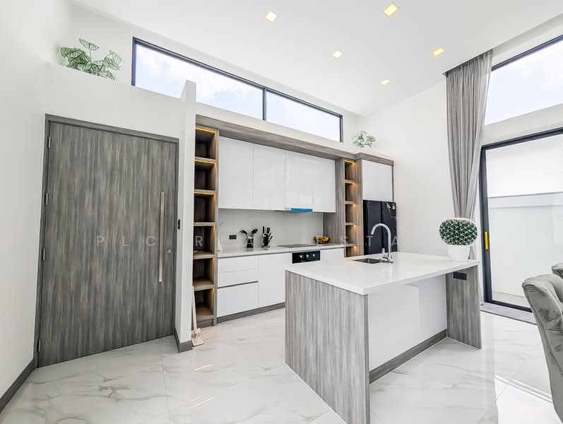 Pool Villa East Pattaya Chak Nok Quiet Luxury Living, Chon Buri (Pattaya), Bang Lamung, Bang Lamung (Pattaya), Chon Buri (Pattaya), 3 Bedrooms, 243 sqm, Villa For Sale, by PLC Real Estate, 500334060 - DDproperty.com