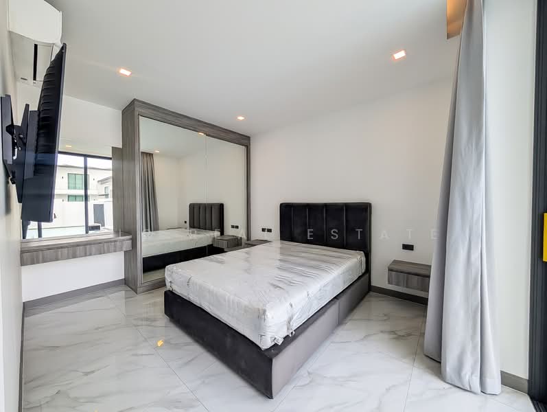 Pool Villa East Pattaya Chak Nok Quiet Luxury Living, Chon Buri (Pattaya), Bang Lamung, Bang Lamung (Pattaya), Chon Buri (Pattaya), 3 Bedrooms, 243 sqm, Villa For Sale, by PLC Real Estate, 500334060 - DDproperty.com
