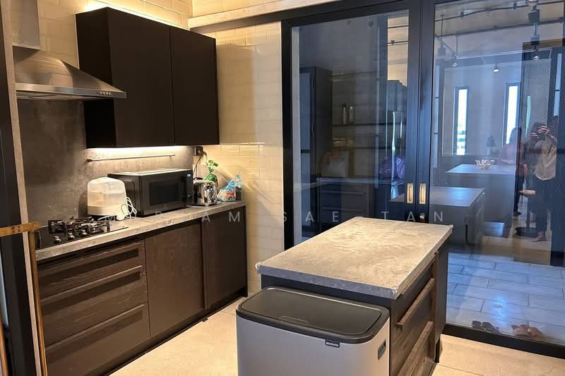 Windshell Naradhiwas, Bangkok, Narathiwatratchanakharin Road, Thung Maha Mek, Sathon, Bangkok, 5 Bedrooms, 562 sqm, Condo For Sale, by Miriam Sae-tan, 500334064 - DDproperty.com