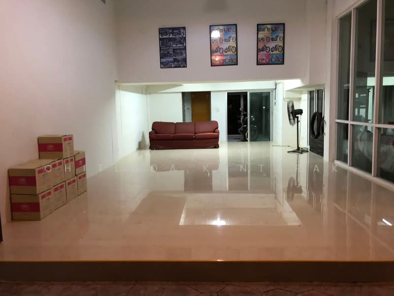 คลองถนน, กรุงเทพ, คลองถนน, สายไหม, กรุงเทพ, 336 ตร.ม., ตึกแถว-อาคารพาณิชย์ ขาย, โดย Chitlada Kantarak, 500334073 - DDproperty.com