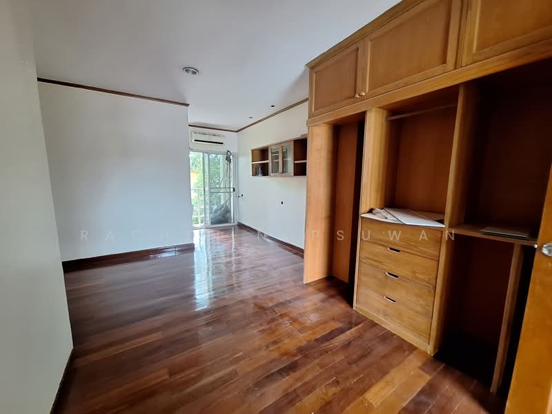 Panya Pattanakarn Village, Bangkok, Soi Phatthanakarn 30, Suan Luang, Bangkok, 5 Bedrooms, 250 sqm, Single Detached House For Rent, by Rachen Nopsuwan, 500334080 - DDproperty.com
