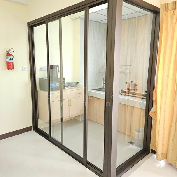 Omni Suites Aparts-Hotel, Bangkok, 25 Soi Srinakarin 9, Suan Luang, Bangkok, 1 Bedroom, 56 sqm, Apartment For Rent, by Ketkanok Sungthong, 500334109 - DDproperty.com