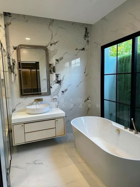 Nantawan Pinklao-Kanchana, Bangkok, 99 Asawaphichet Road, Bang Ra Mat, Taling Chan, Bangkok, 4 Bedrooms, 304 sqm, Single Detached House For Rent, by Airada Parasarn, 500334117 - DDproperty.com