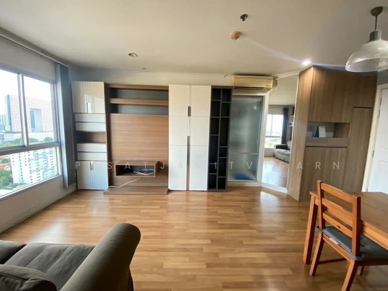 Lumpini Place Ratchayothin, Bangkok, 1484 Phahonyothin Road, Chan Kasem, Chatuchak, Bangkok, 2 Bedrooms, 57 sqm, Condo For Rent, by Nop Satjavitvisarn, 500334127 - DDproperty.com