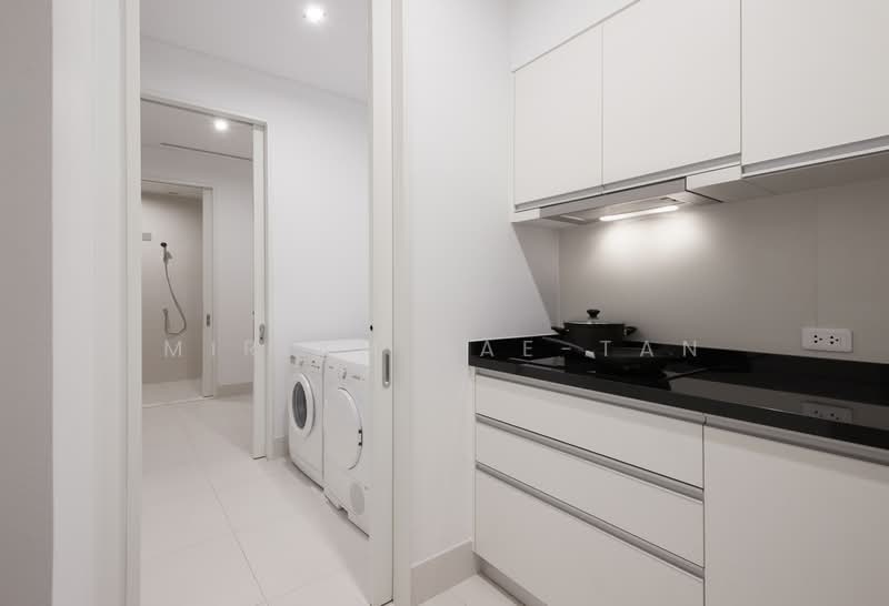 The Ritz-Carlton Residences, Bangkok, 114 Narathiwat Ratchanakarin Road, Silom, Bang Rak, Bangkok, 3 Bedrooms, 211 sqm, Condo For Sale, by Miriam Sae-tan, 500334134 - DDproperty.com
