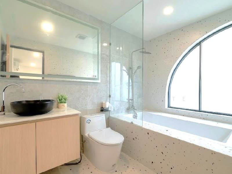 Luxury Renovated Pool Villa for Sale Modern in Central Pattaya, Chon Buri (Pattaya), Bang Lamung, Bang Lamung (Pattaya), Chon Buri (Pattaya), 3 Bedrooms, 265 sqm, Villa For Sale, by PLC Real Estate, 500334141 - DDproperty.com