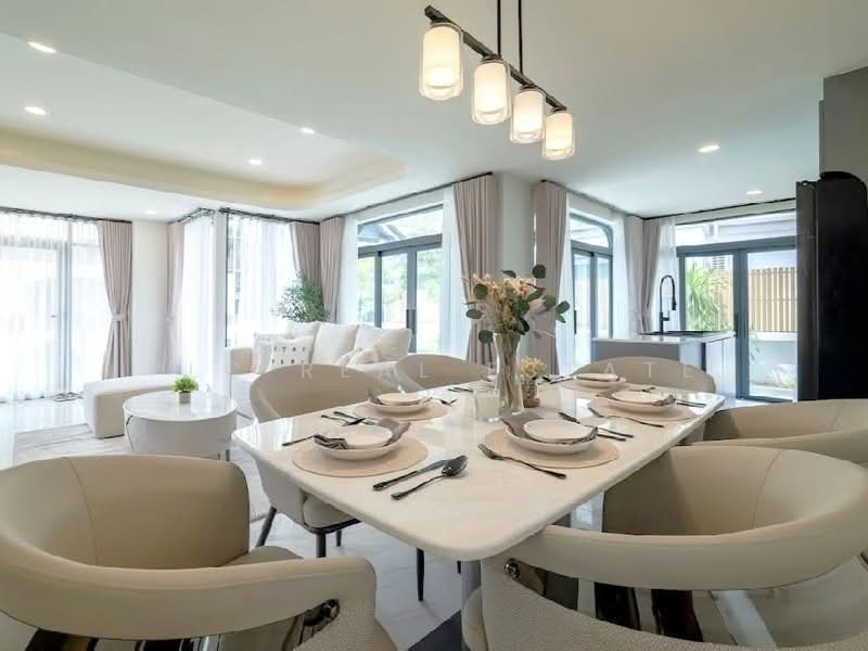 Luxury Renovated Pool Villa for Sale Modern in Central Pattaya, Chon Buri (Pattaya), Bang Lamung, Bang Lamung (Pattaya), Chon Buri (Pattaya), 3 Bedrooms, 265 sqm, Villa For Sale, by PLC Real Estate, 500334141 - DDproperty.com
