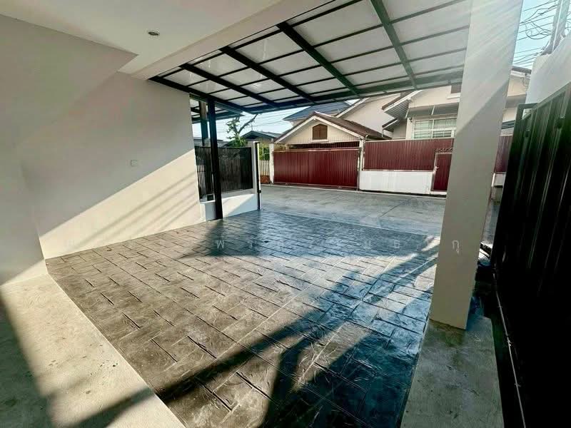 ปล่อยเช่า โฮมออฟฟิศ/บ้านแฝด 3ชั้น สไตล์ Modern Luxury ทำเลเลียบด่วน ขนาด 175 ตรม.วังทองหลาง, กรุงเทพ, คลองเจ้าคุณสิงห์, วังทองหลาง, กรุงเทพ, 175 ตร.ม., บ้านแฝด ให้เช่า, โดย ณภัทร พรสิริเมธากุล, 500334151 - DDproperty.com
