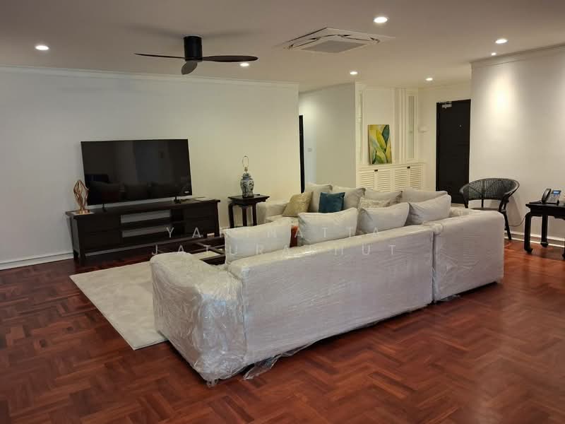The Lanai Private Residence, Bangkok, 33 Sukhumvit 26, Khong Tan, Khlong Toei, Bangkok, 4 Bedrooms, 350 sqm, Apartment For Rent, by Yaninatta Jaturaphut, 500334185 - DDproperty.com