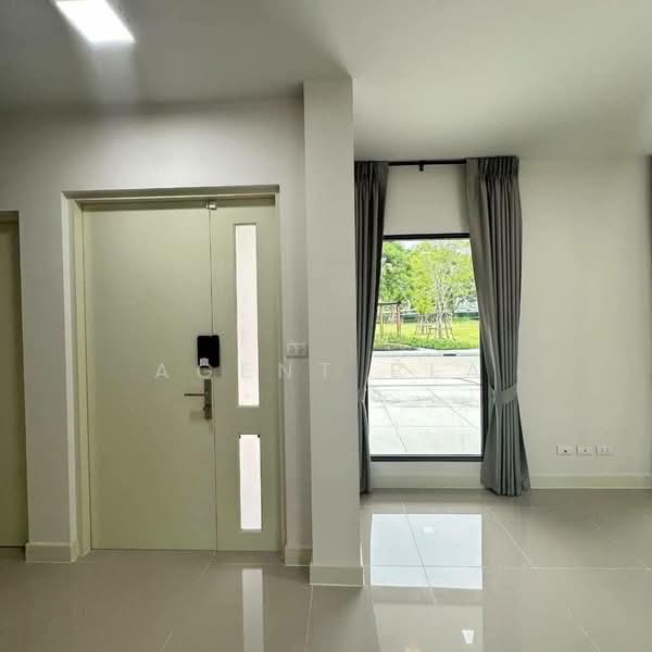 Baan Klang Muang Ramintra 83 Station : บ้านกลางเมือง รามอินทรา 83 สเตชั่น, กรุงเทพ, 16 ถ.กาญจนาภิเษก, รามอินทรา, คันนายาว, กรุงเทพ, 218 ตร.ม., ทาวน์เฮ้าส์ ให้เช่า, โดย Agent Pla, 500334201 - DDproperty.com