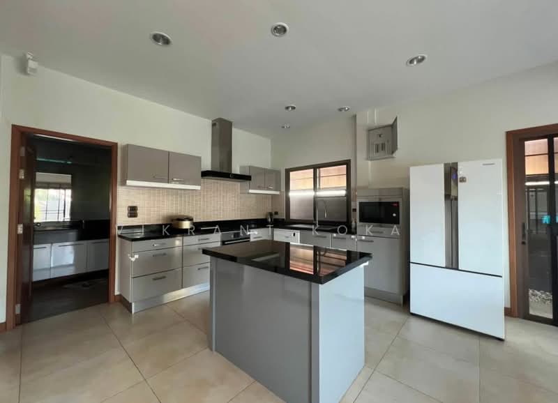 4-BR House, Chon Buri (Pattaya), Nong Pru, Bang Lamung (Pattaya), Chon Buri (Pattaya), 4 Bedrooms, 300 sqm, Single Detached House For Rent, by Vikrant Kokar, 500334206 - DDproperty.com