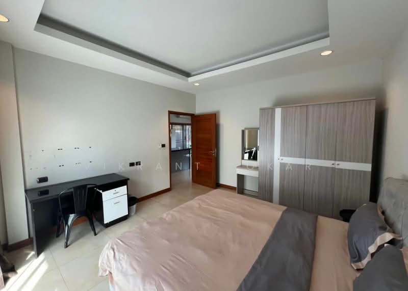 4-BR House, Chon Buri (Pattaya), Nong Pru, Bang Lamung (Pattaya), Chon Buri (Pattaya), 4 Bedrooms, 300 sqm, Single Detached House For Rent, by Vikrant Kokar, 500334206 - DDproperty.com