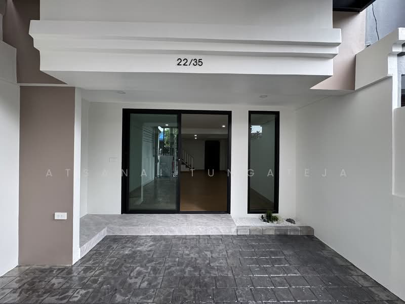 โชคชัย 4 ซอย 40, Bangkok, โชคชัย 4, Lat Phrao, Bangkok, 3 Bedrooms, 100 sqm, Townhouse For Sale, by Atsanai Tungateja, 500334224 - DDproperty.com