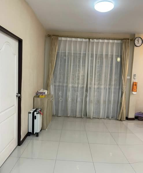 undefined, Chon Buri (Pattaya), Nong Pru, Bang Lamung (Pattaya), Chon Buri (Pattaya), 4 Bedrooms, 340 sqm, Single Detached House For Rent, by Vikrant Kokar, 500334233 - DDproperty.com