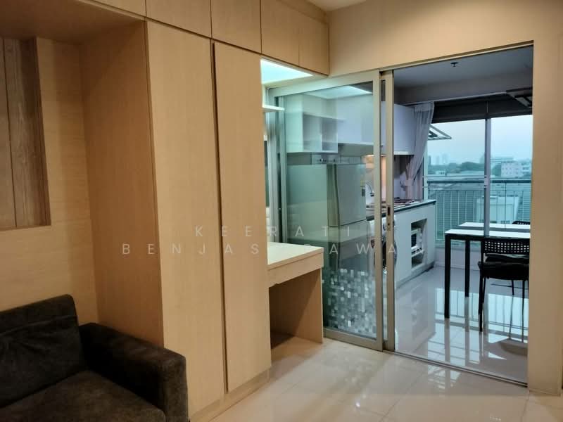 Aspire Sukhumvit 48, Bangkok, Sukhumvit Road, Phra Kanong, Khlong Toei, Bangkok, 1 Bedroom, 33 sqm, Condo For Sale, by Keerati Benjasupawan, 500334241 - DDproperty.com