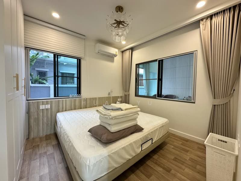 Perfect Residence Sukhumvit 77-Suvarnabhumi, Samut Prakan, Lat Krabang Road, Rachathewa, Bang Plee, Samut Prakan, 4 Bedrooms, 300 sqm, Single Detached House For Rent, by Huan yu, 500334246 - DDproperty.com